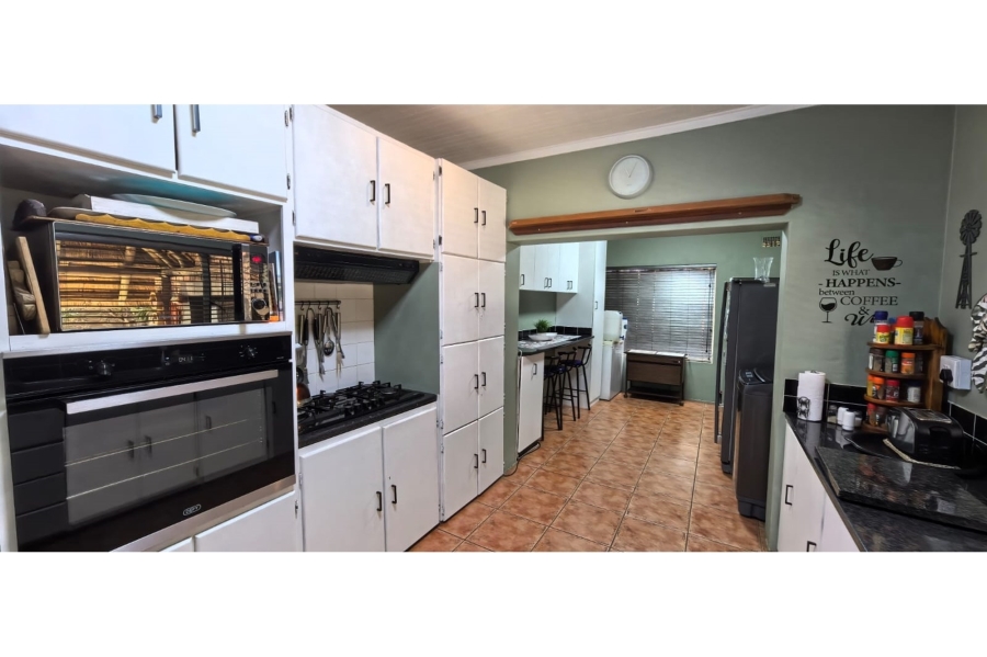 3 Bedroom Property for Sale in Hadison Park Northern Cape